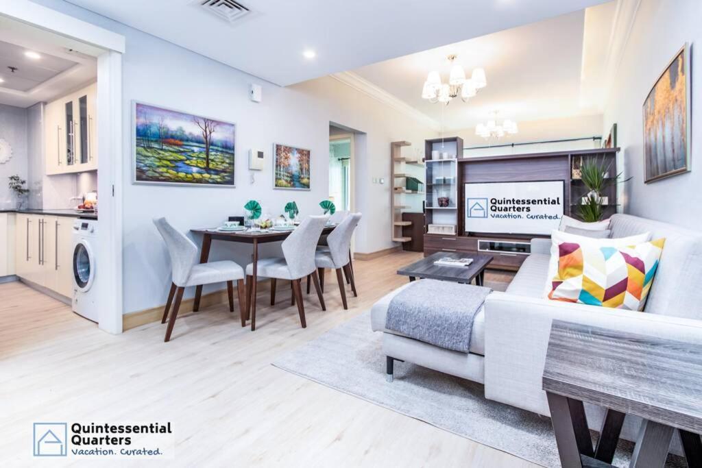 Downtown Cozy Home + Partitioned Living Room Dubai Exterior foto